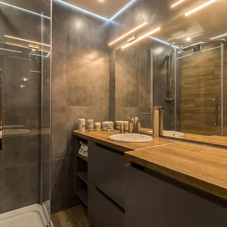квартира притыцкого 97 Apartment *